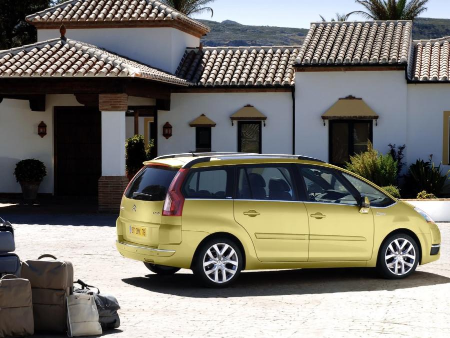  Citroen C4 Picasso 2006 года  (фото 136 из 155)